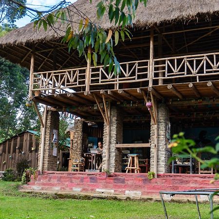 Kalitusi Nature Resort Fort Portal Екстер'єр фото