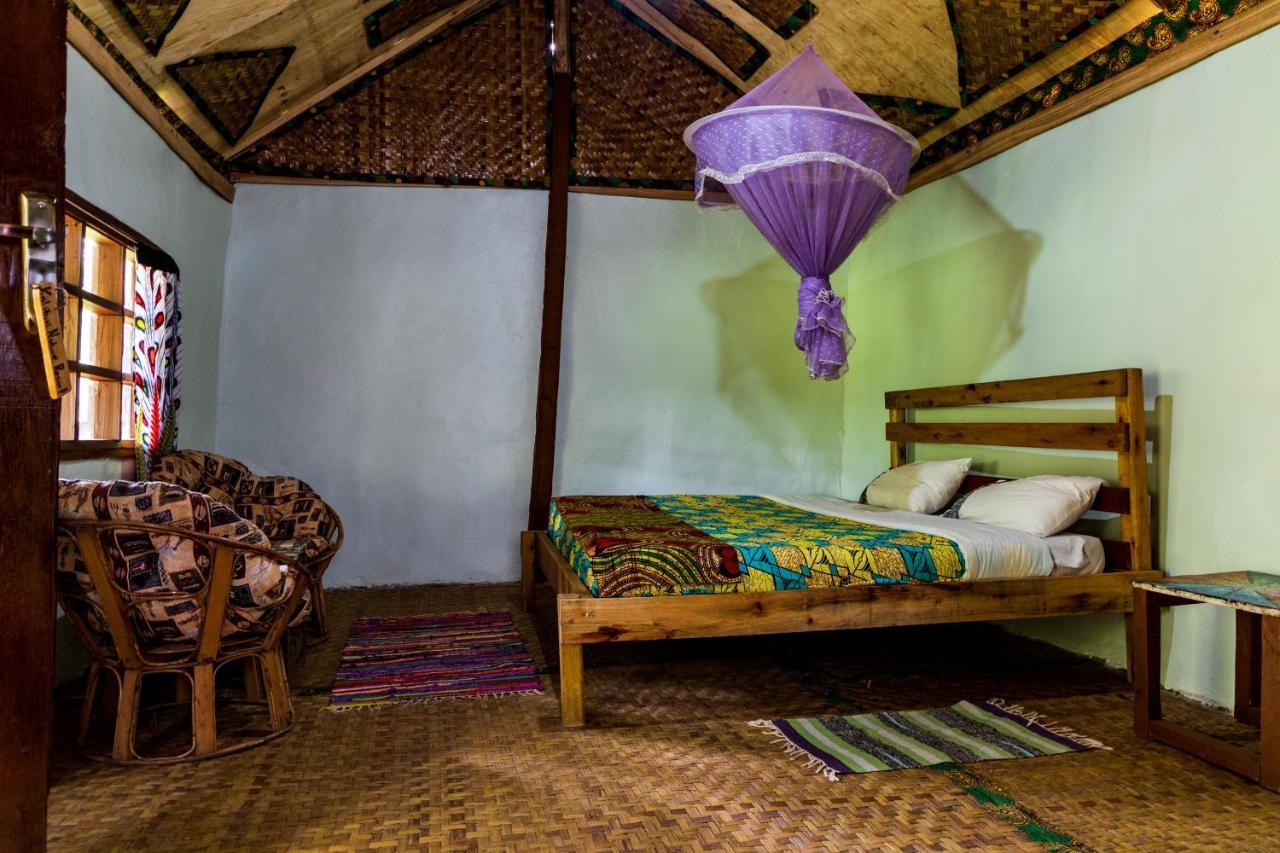 Kalitusi Nature Resort Fort Portal Екстер'єр фото