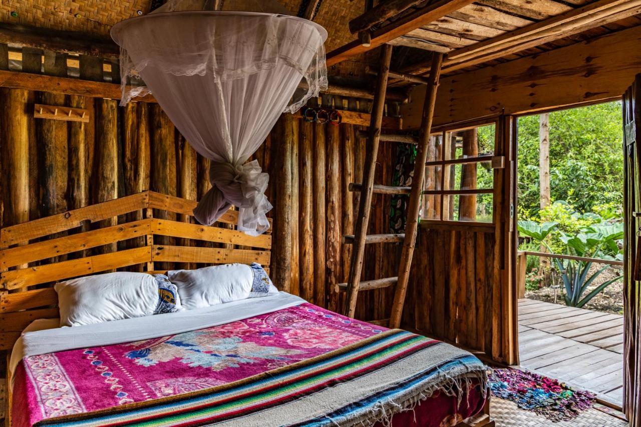 Kalitusi Nature Resort Fort Portal Екстер'єр фото