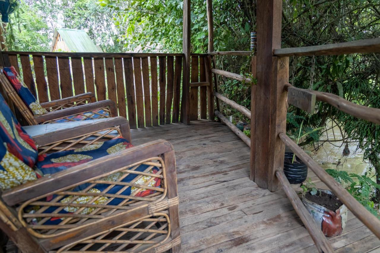 Kalitusi Nature Resort Fort Portal Екстер'єр фото