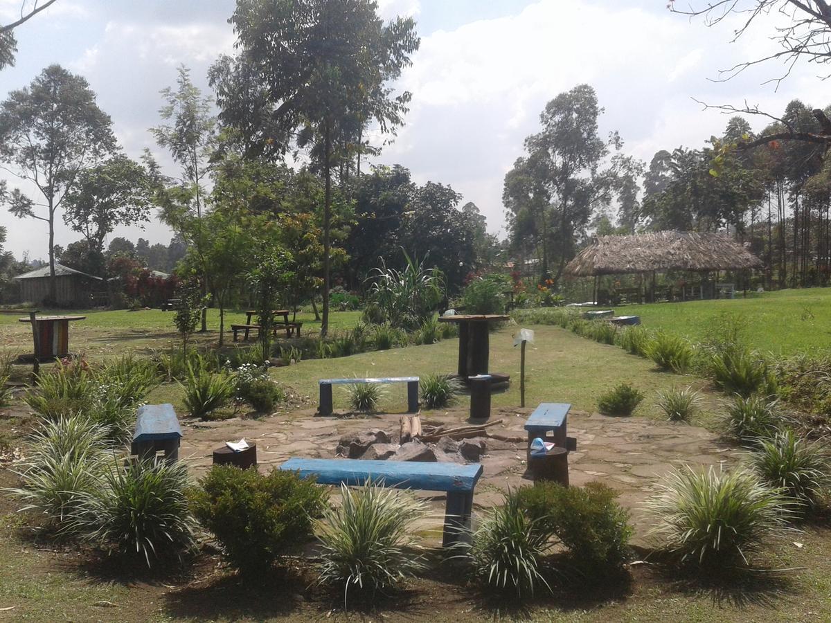 Kalitusi Nature Resort Fort Portal Екстер'єр фото