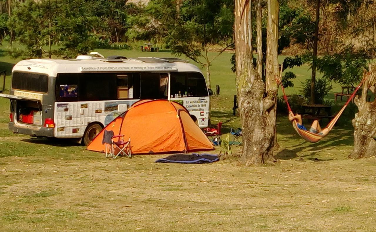 Kalitusi Nature Resort Fort Portal Екстер'єр фото